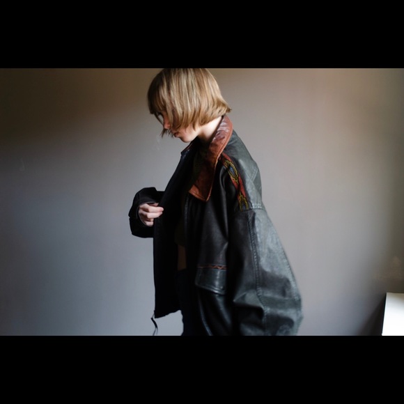 Lone Pine Leather Men’s Jacket - Picture 3 of 8